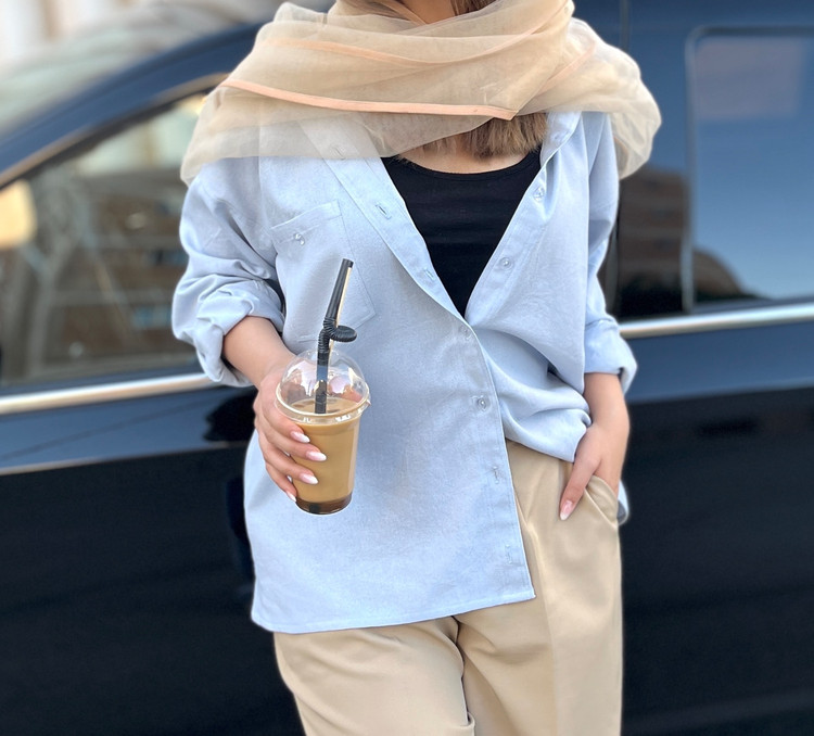 شومیز زنانه لینن رنگ آبی آسمانی